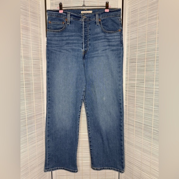 Levi’s Ribcage Straight Jeans Blue Size 31 Button Fly Cotton Blend - Picture 1 of 9
